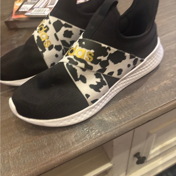 Adidas Black and White Slip-On Shoes with Gold Accents - Picture 2 of 4